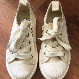 Zara Girls Sneaker Size 9T